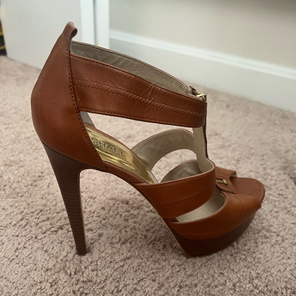 very comfortable MK